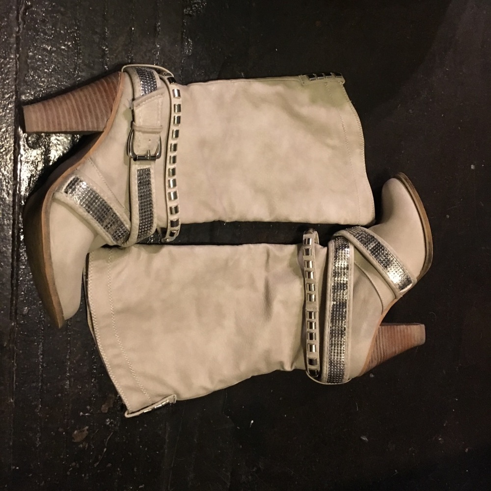 High studded not rated boots