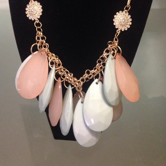 Free with the next purchase $25+ New necklace - Picture 3 of 5