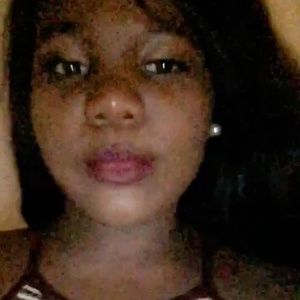 Meet your Posher, Yasmine