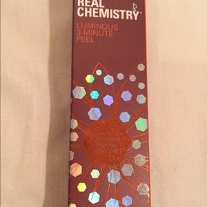 New Real Chemistry Luminous 3-minute Peel