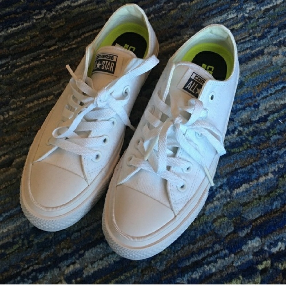 White Converse All Star II