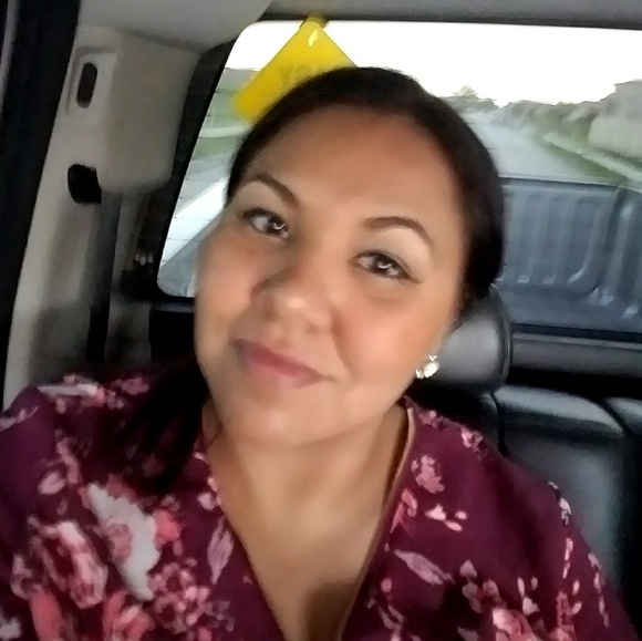 Meet your Posher, Aide - Picture 1 of 1