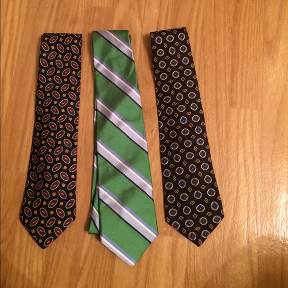 Brooks Brothers Other - ⚡SALE⚡Men's 3-pack bundle of Brooks Brothers ties