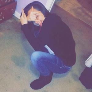 Meet your Posher, Maya