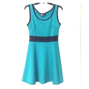 🆕 Vibe Sportswear Turquoise Dress Large
