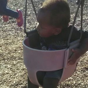 Meet your Posher, Doncellar