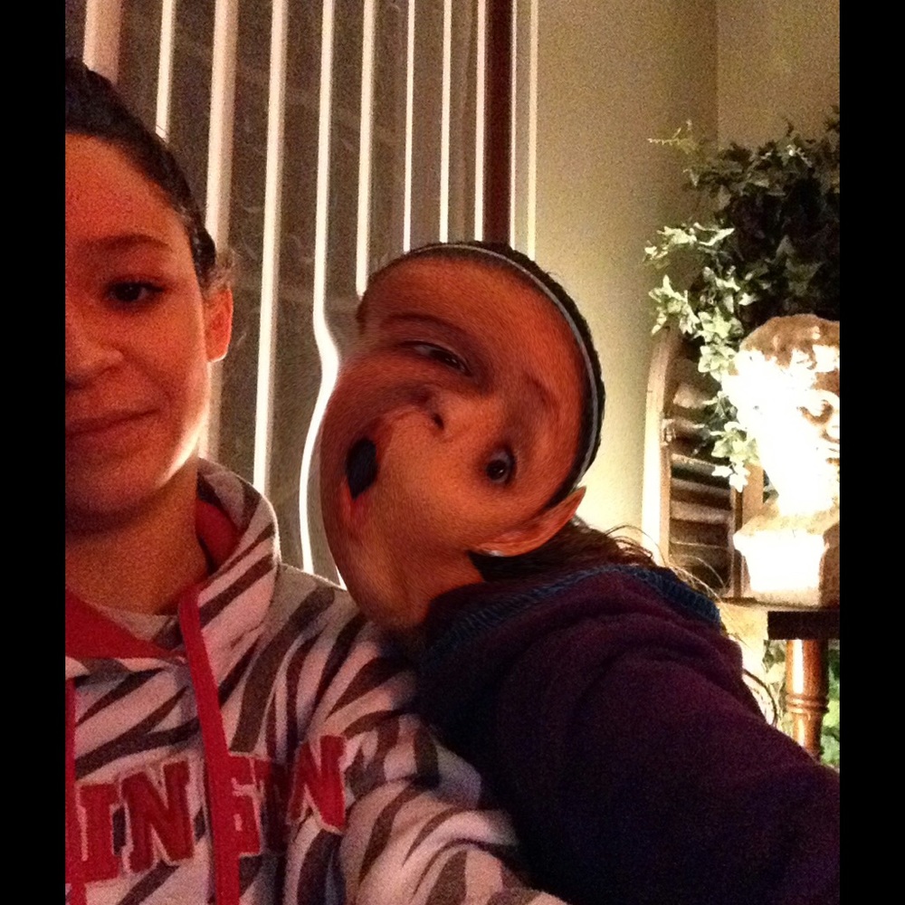 Meet your Posher, Denise