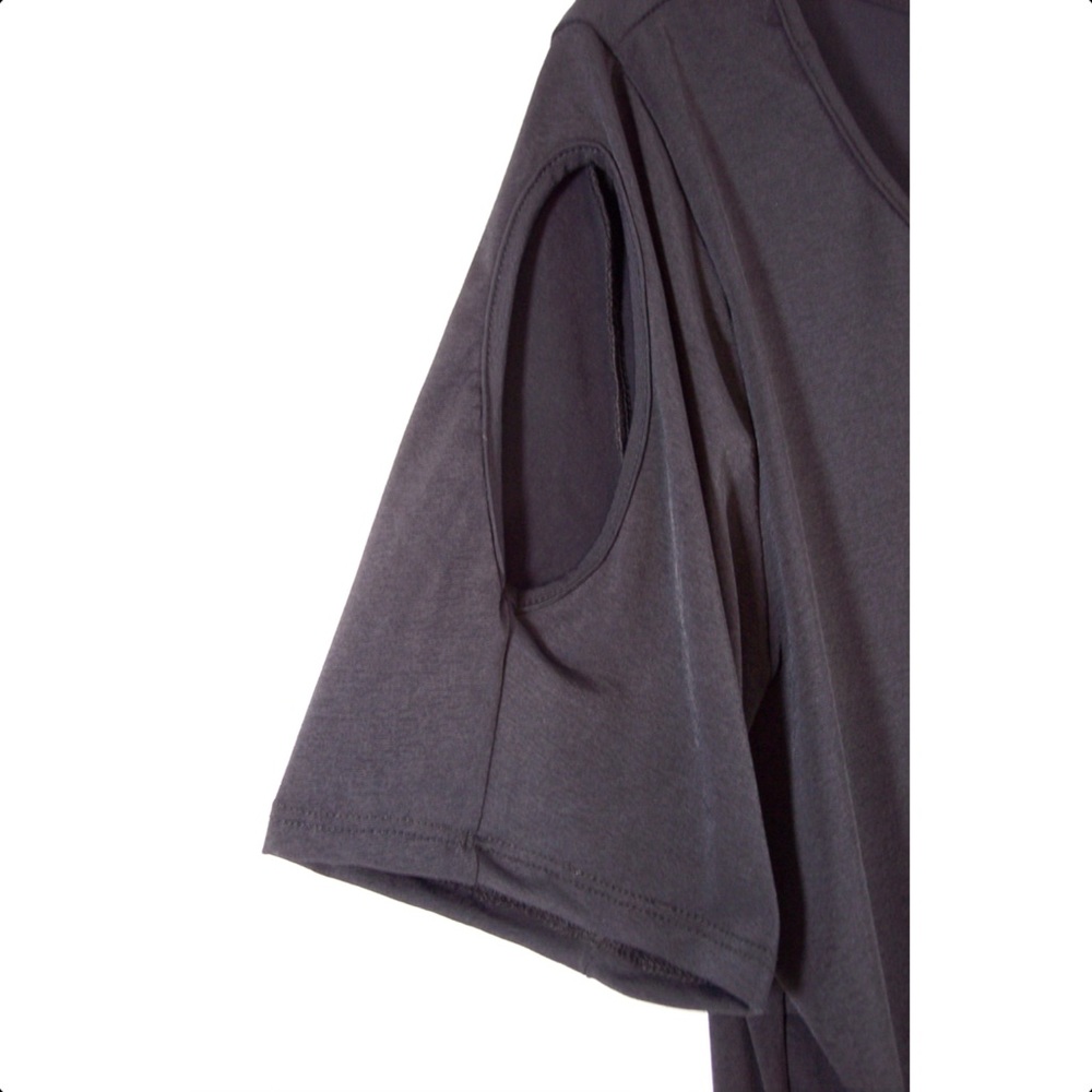 NEW Yummy Plus 1X (runs small) Peplum Top - Picture 7 of 8