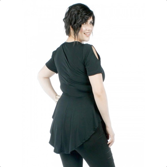 NEW Yummy Plus 1X (runs small) Peplum Top - Picture 3 of 8