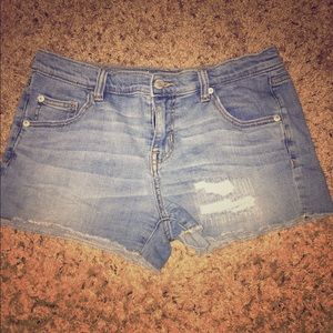 Mossimo Denim Boyfriend Jean Short