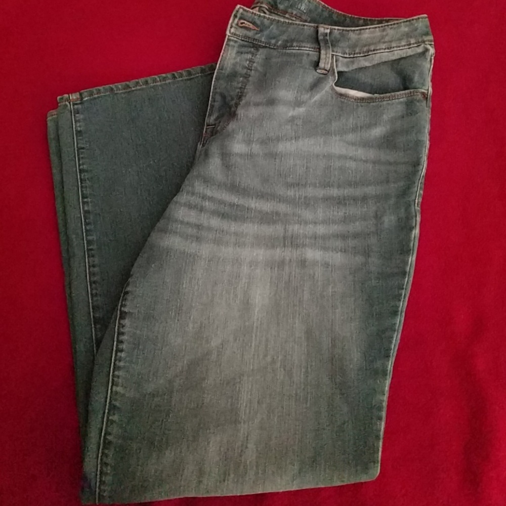 CLEARANCE!!! Son Light Wash Bootcut MidRise  Jeans