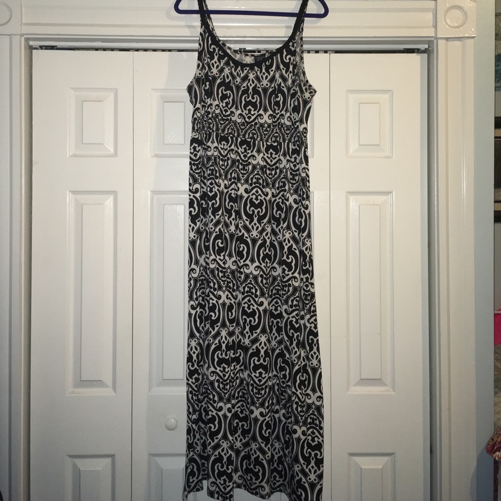Black and white patterned maxi dress