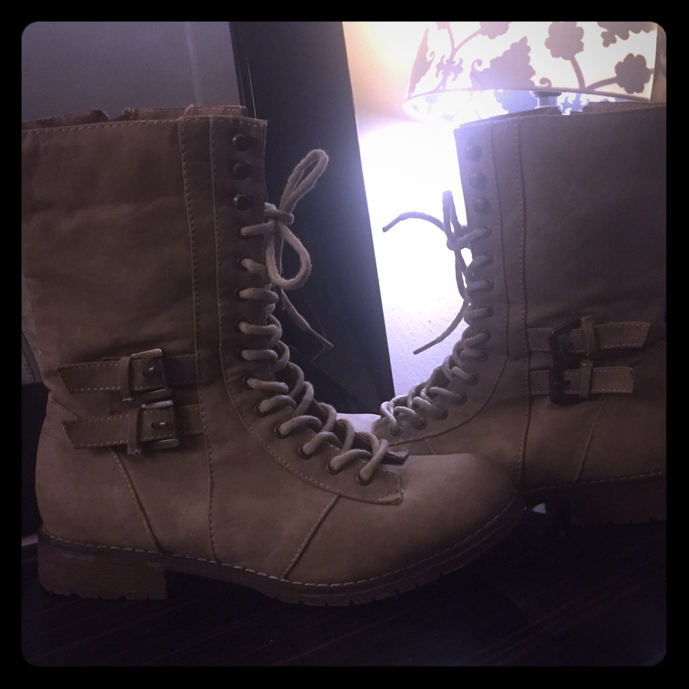 Light beige combat boots
