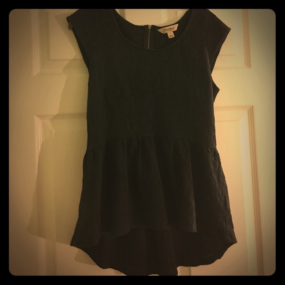 Decree Black Short Sleeve Lace Peplum High Low