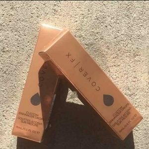 COVER FX Custom Enhancer Drops