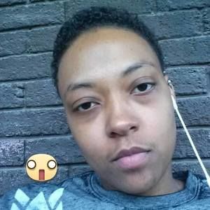 Meet your Posher, Mickie