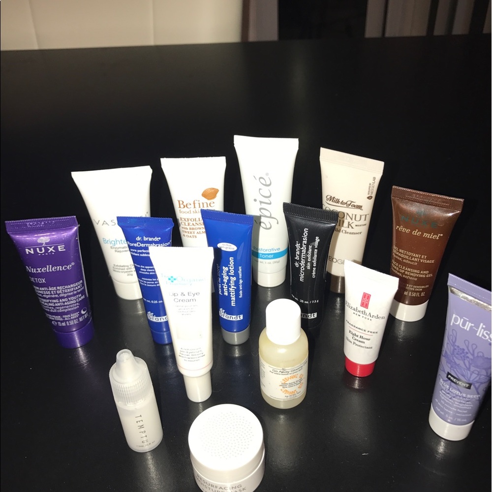 SOLD ON EBAYLot of face moisturizer/ face cleanser