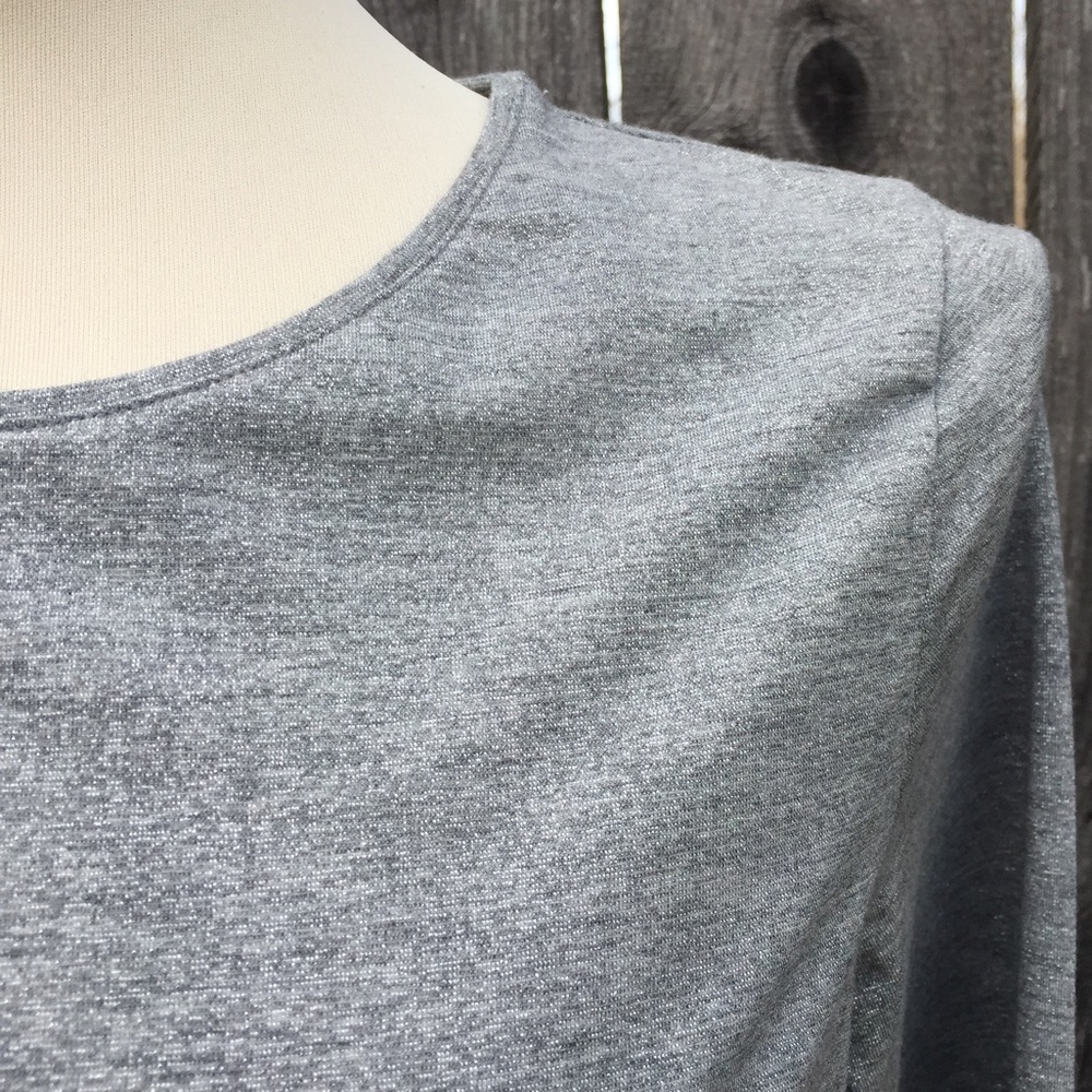 STOP AND LOOK❗️SHIMMER Talbots Top NWT