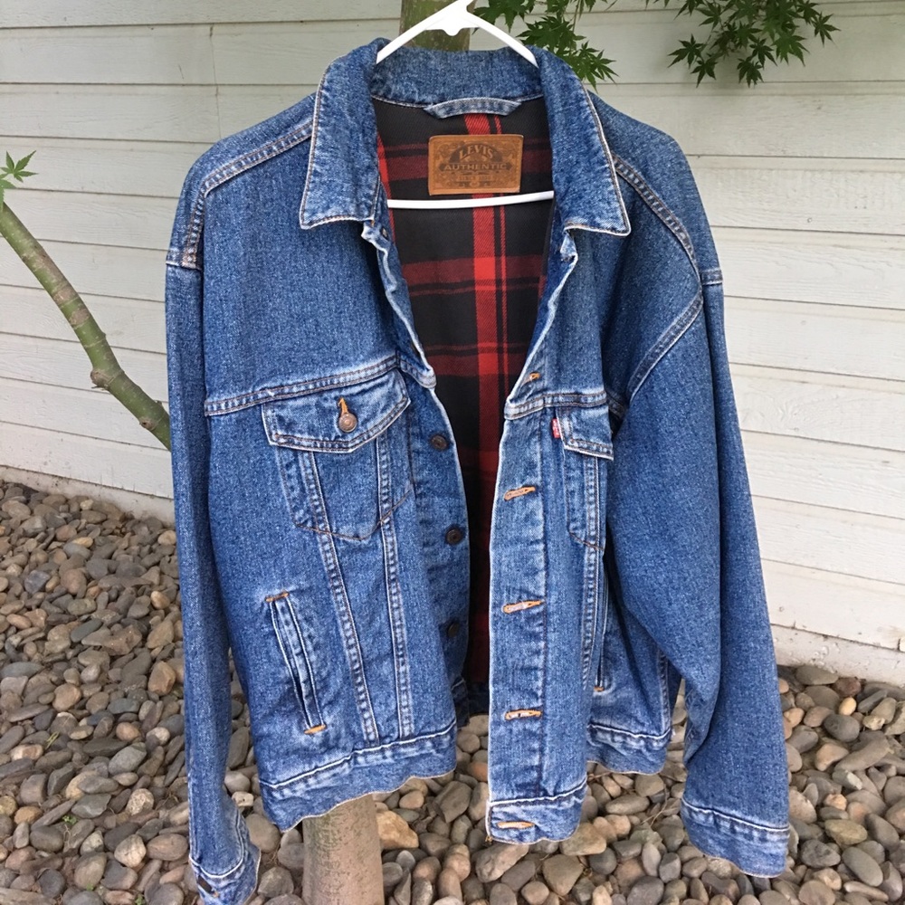 Men's Levi's denim jacket