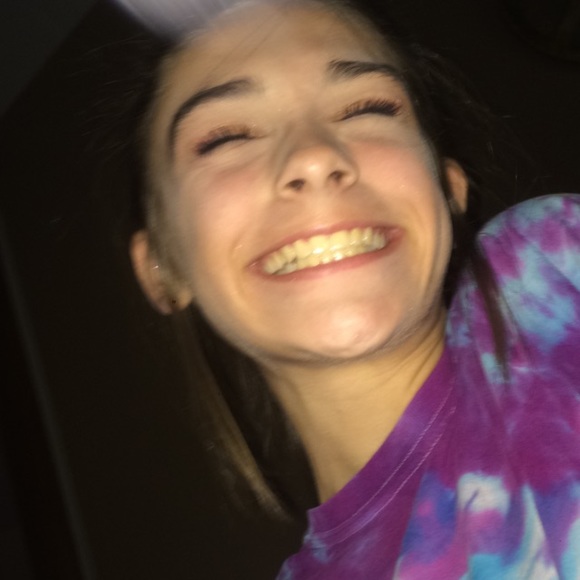 Meet your Posher, Willow - Picture 1 of 1