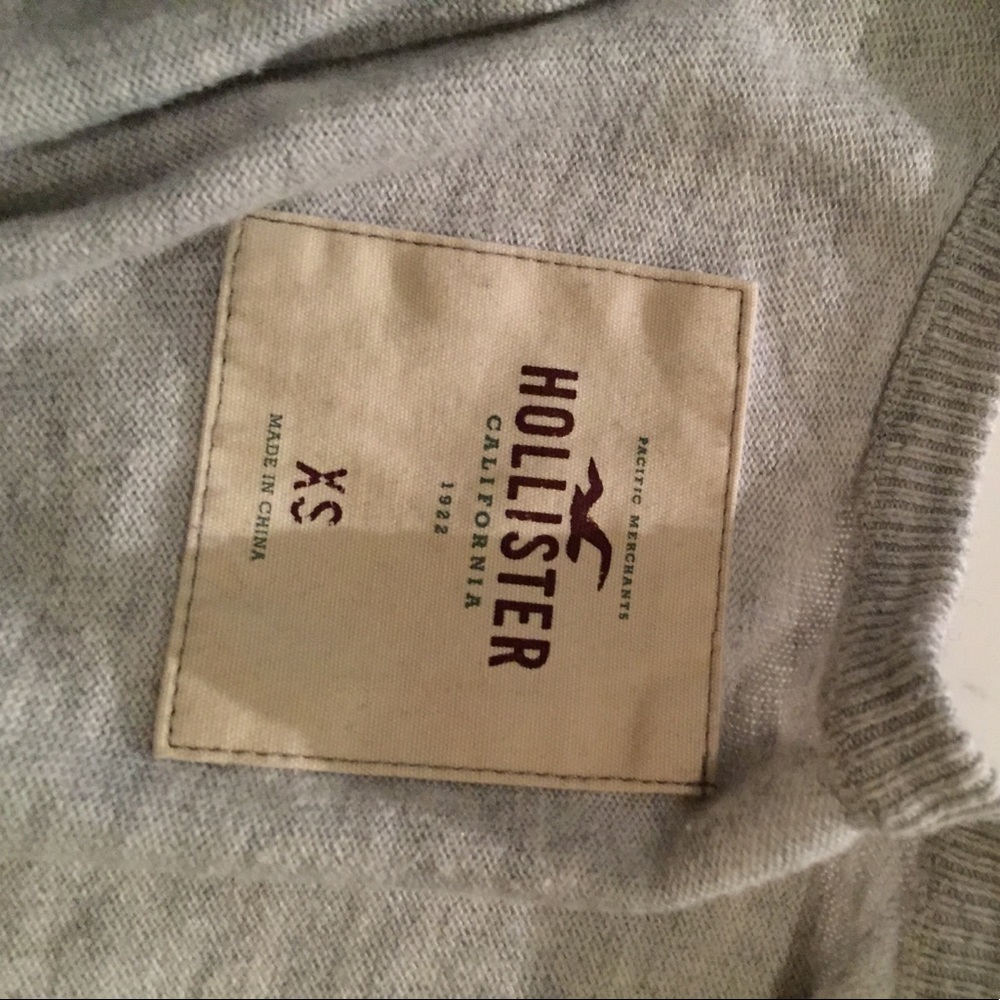 Hollister Ruffle Cardigan - Picture 3 of 4
