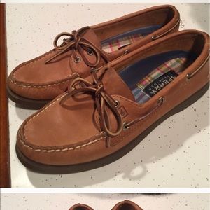 Women's sperrys