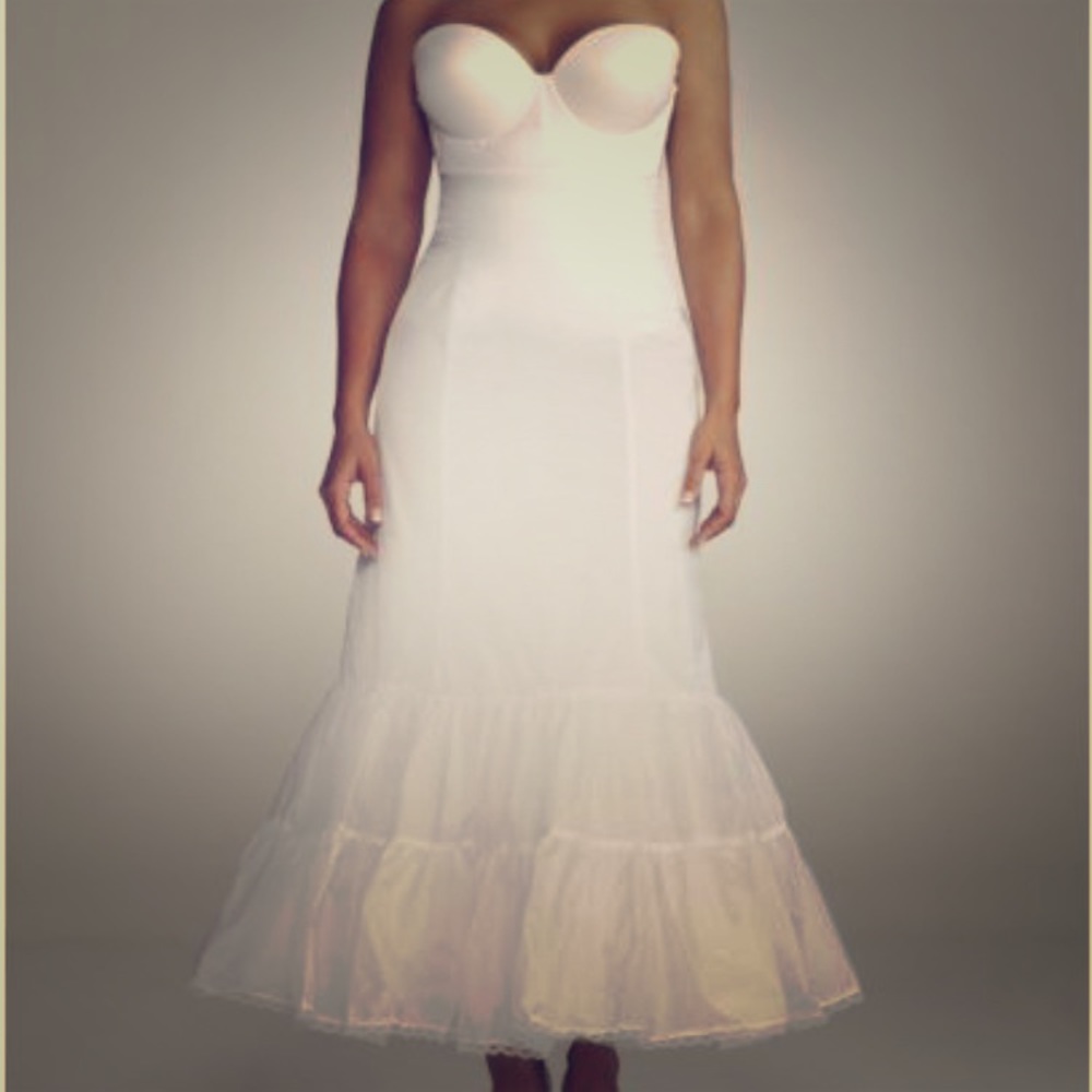 Fit&flare bridal crinoline