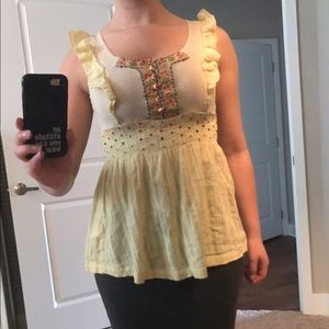 Embroidered Summer Top 🌞