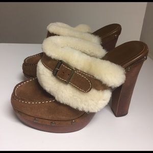 Ralph Lauren tan clogs
