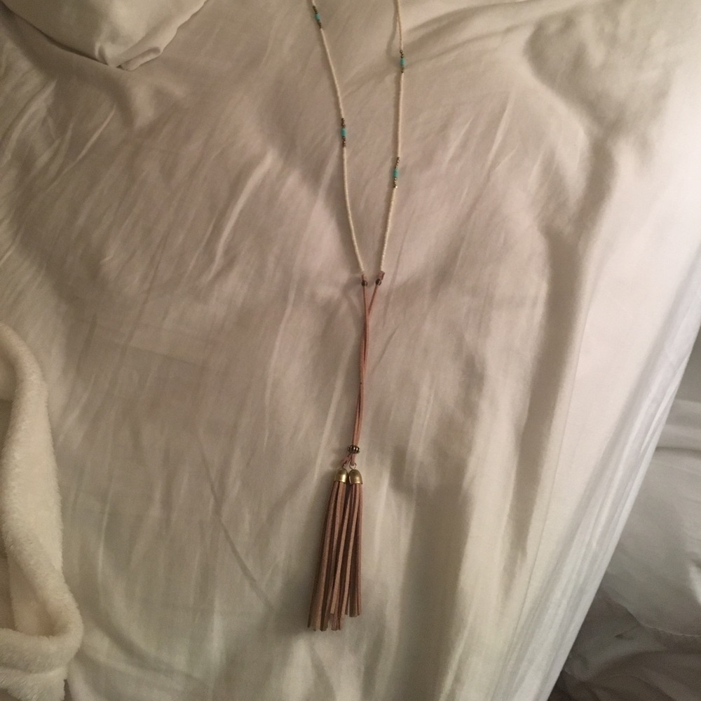 Super cute necklace!