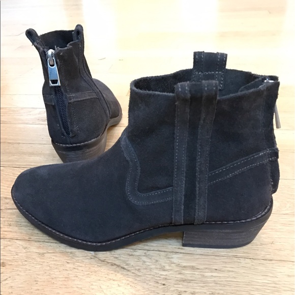 Dolce Vita Shoes - Dolce Vita Brown Suede Booties Size 6 - never worn