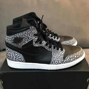 Air Jordan 1 Retro Black Cement Size 12