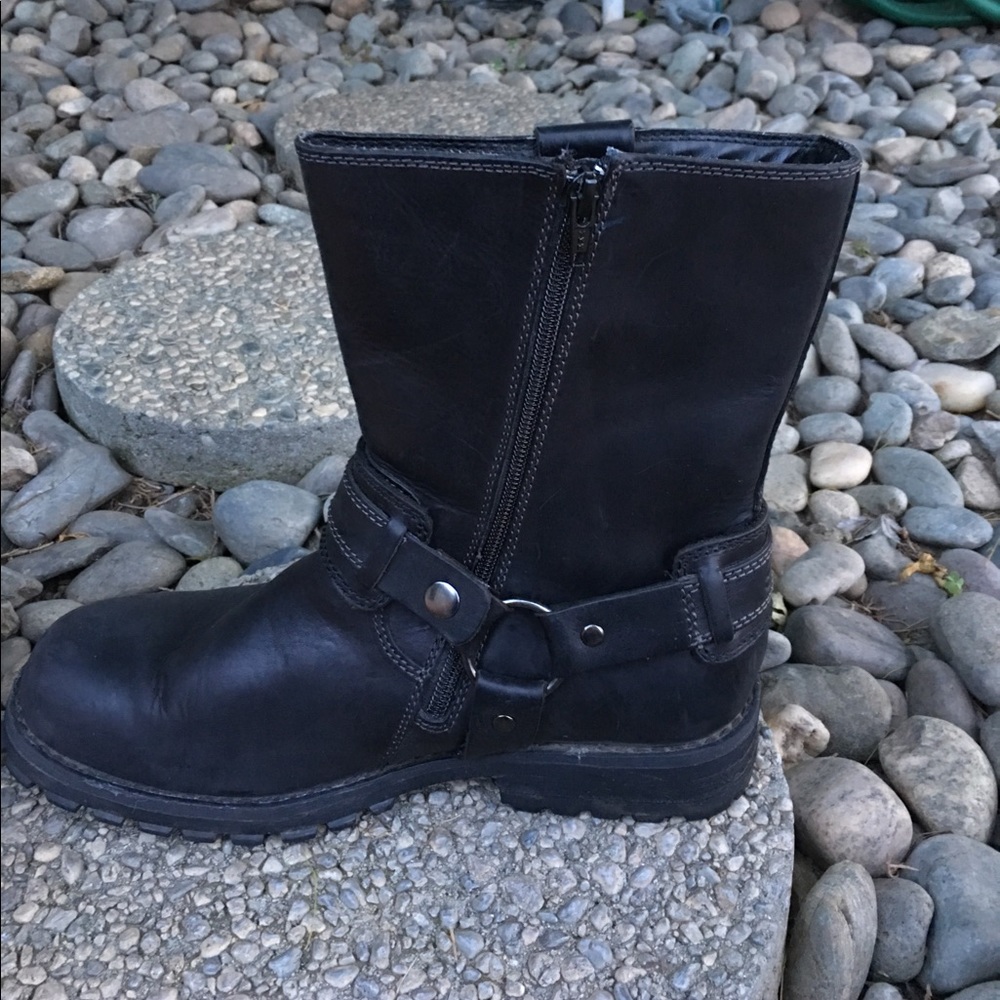Men's boots