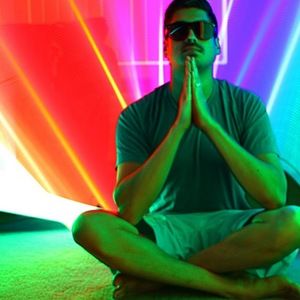 Meet your Posher, Christopher