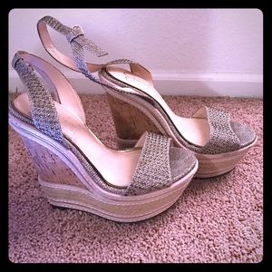 Jessica Simpson Wedges