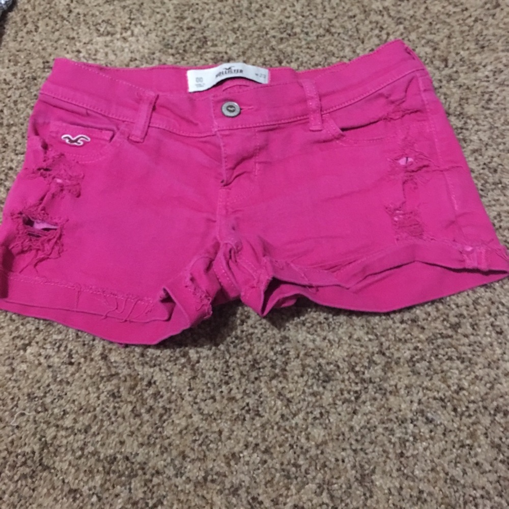 Hollister Size 00 bright pink destroyed shorts