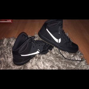 Nike Son of Forces