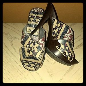 Jessica Simpson High open toe heels