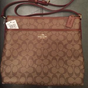 COACH Signature Cross Body NWT