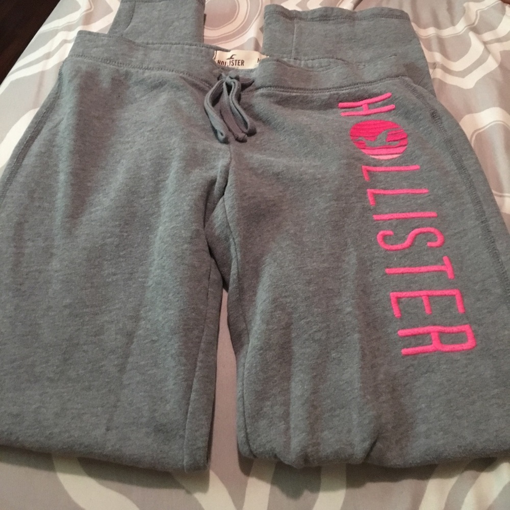 Hollister sweats