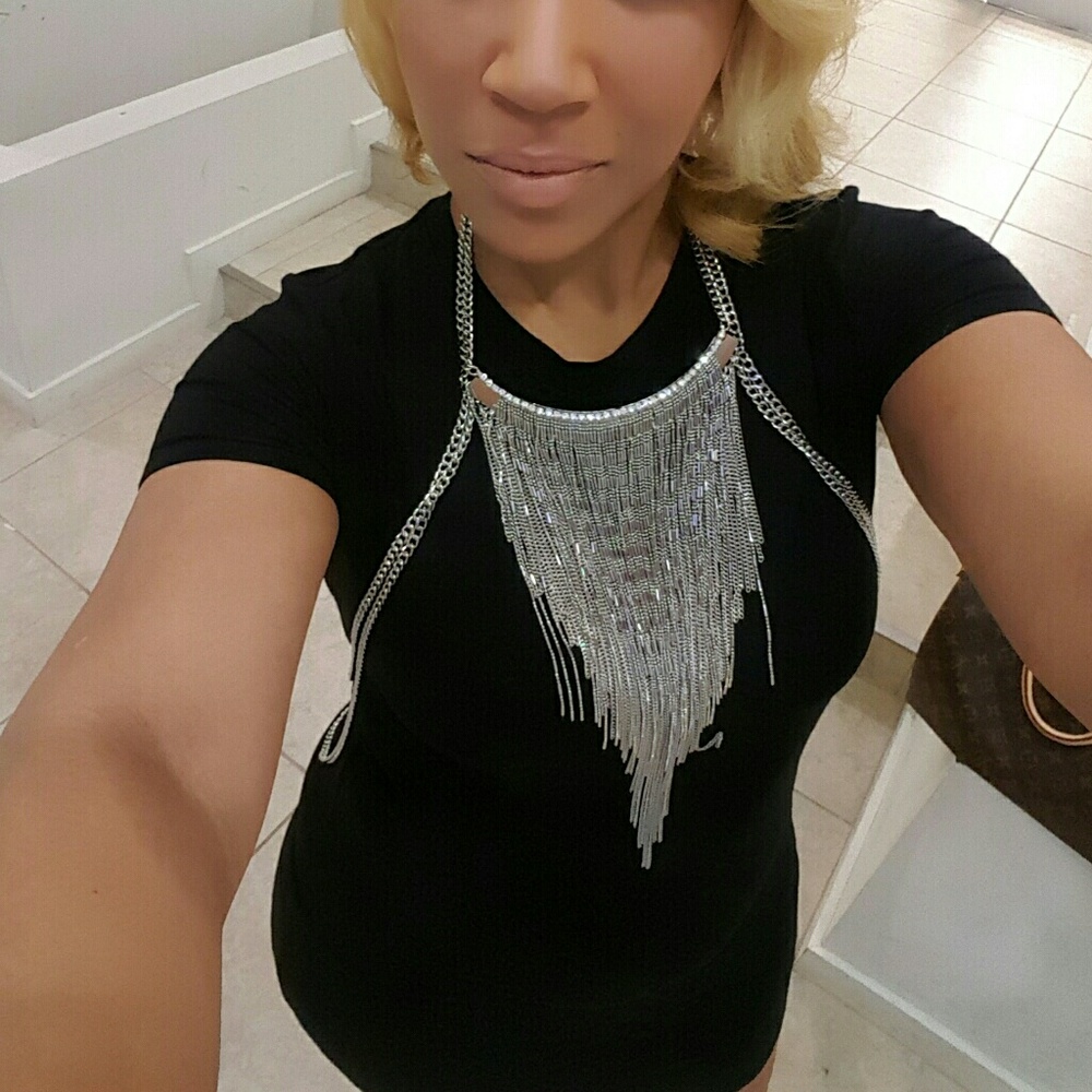 Bebe chain necklace