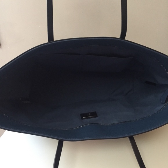 🚫❌SOLD❌🚫New Black Fendi Monster Tote Bag - Picture 3 of 5