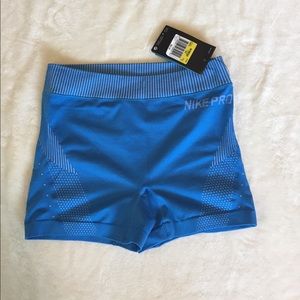 Nike pro hypercool series shorts
