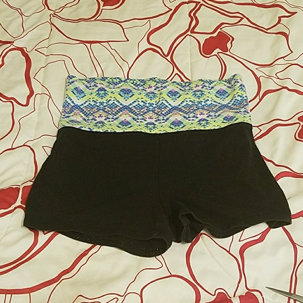 Black shorts  with multicolor foldable waist.