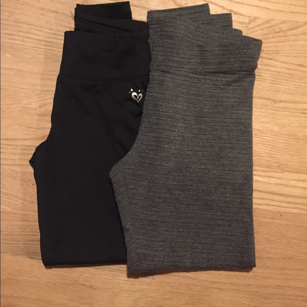 ⭐️Girls size 8 leggings.