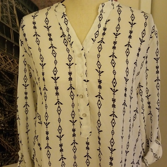Infinity Raine White Aztec Print Tunic - Picture 5 of 7