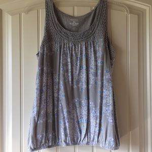Gray and purple tank with crochet accent - XL