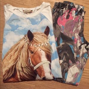 ⭐️Girls size medium "horse" outfit