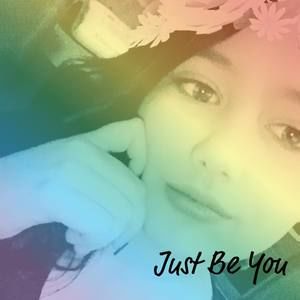 Meet your Posher, Tini