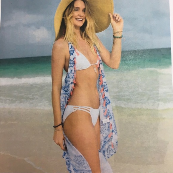 Beach cover up - Picture 5 of 5